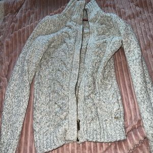 Tommy Hilfiger sweater